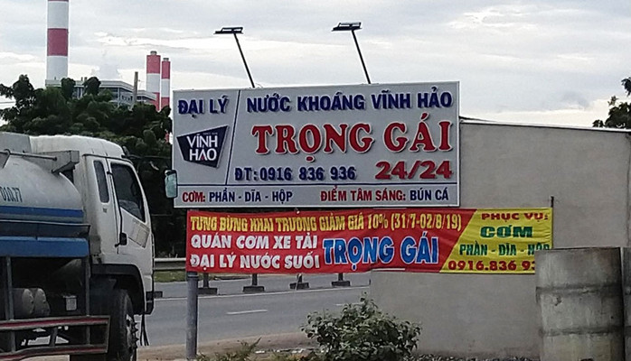 Quán Ăn Trọng Gái