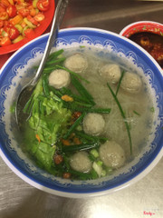 hủ tiếu bò viên