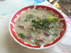 Cháo bò ngon có thể dặn ít mỡ