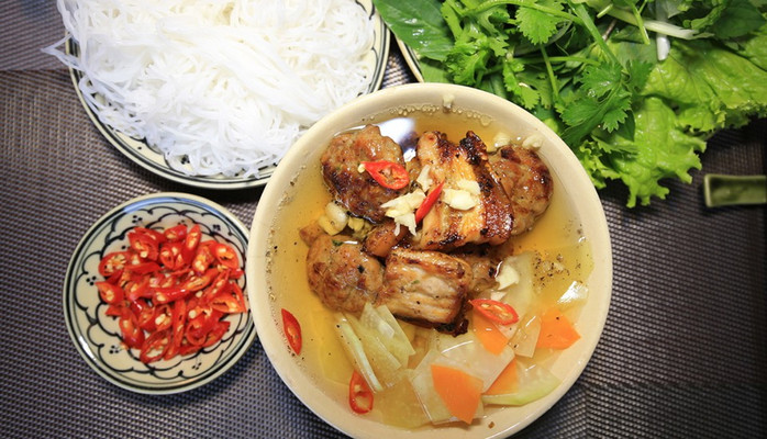 Bún Riêu Cua Đồng & Bún Chả - 102B1 Tô Hiệu