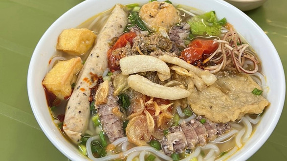 Bún Riêu Cua Hà Luân - 94 Trần Tử Bình