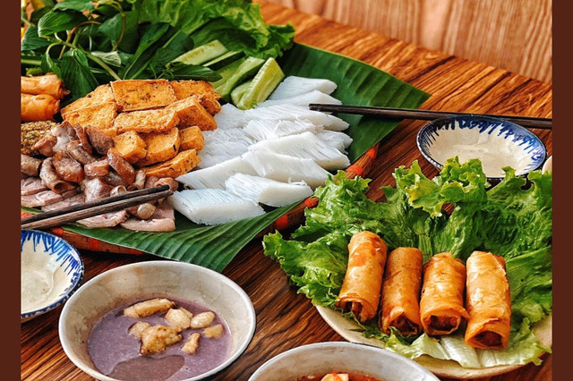 Bún Đậu Mắm Tôm Tiểu Bảo