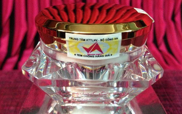 Mỹ Phẩm Daimond Beauty - Savico Megamall 