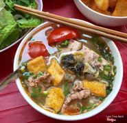 Bún ốc đầy đủ