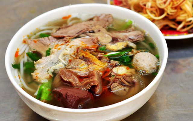 Bún Bò Ngã 3