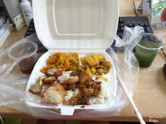Trưa nào cũng đóng họ đều 20k ở đây😁