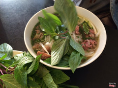 Phở tái gân