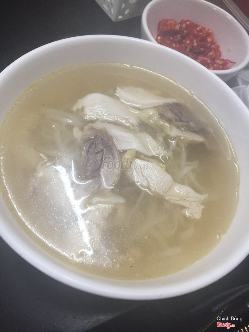 Phở gà không hành =)))