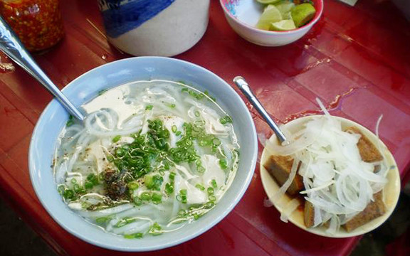 Bánh Canh & Phở Bò