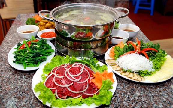 Lẩu Bò Tái Sữa