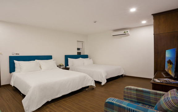 Maro Hotel - Cầu Gỗ