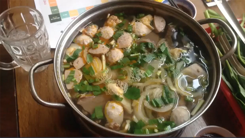 Lẩu Bò Tí Chuột