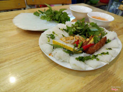 Bánh Hỏi Nem Nướng Cuốn Bánh Trán