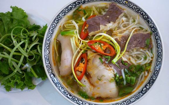 Bún Bò Sông Hương - 63 Gò Dầu