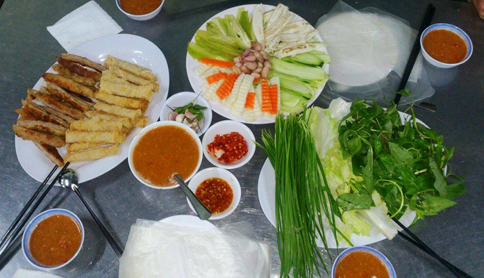Nem Nướng Cô Thu