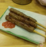 nem nướng. 10k 1 cái. thơm. ngon