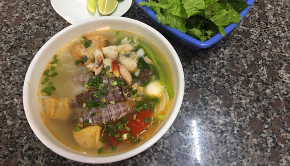 Hà Trang - Trang Bún Hải Sản