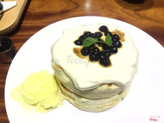 95k pancake trân châu đg đen