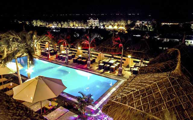 Breeze Restaurant & Bar - Nguyễn Đình Chiểu 