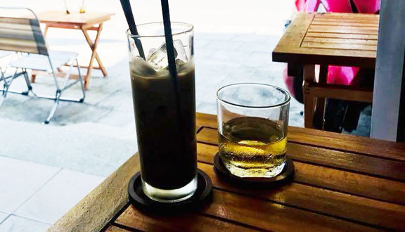 988 Coffee & Xiên Que