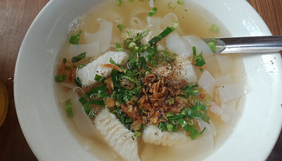 Bánh Canh Cá Bà 7 - Trần Bình Trọng