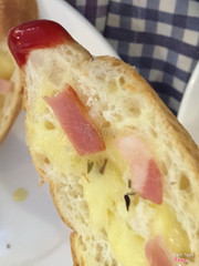 Chấm cùng sốt cà chua