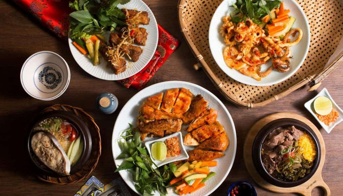 Morris Bistro - Món Việt - Bãi Trường