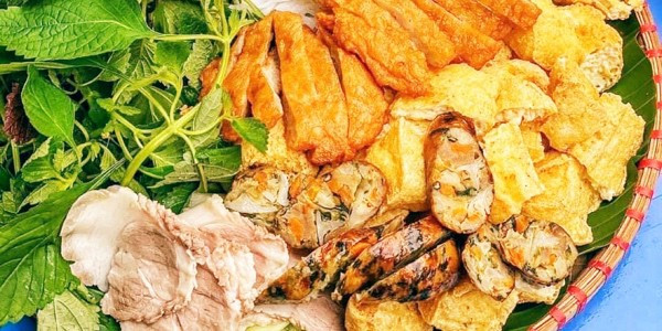 Cô Hiền - Bún Đậu Mẹt - Chùa Bộc Đống Đa