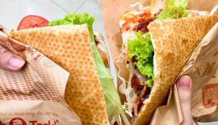 Kebab Torki - Bánh Mì Kẹp - Hồ Tùng Mậu