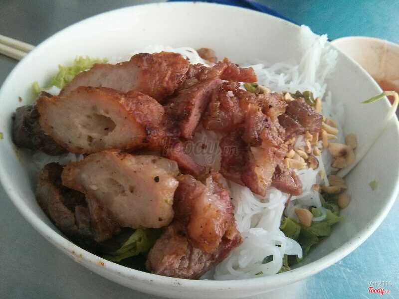 bún thịt nướng