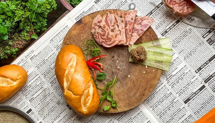 Bánh Mì Gẩn Cha - Bánh Mì Chả Gân - Nguyễn Thị Hiền