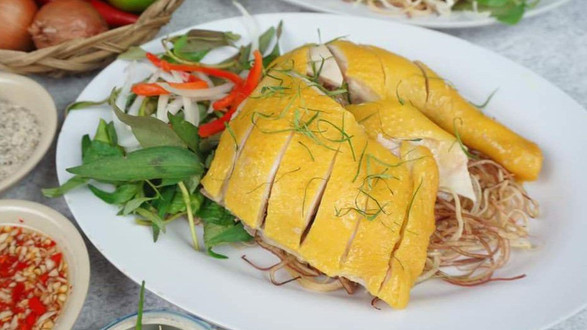 Cơm Gà Ta 76 - Phở & Miến Gà - Trần Não