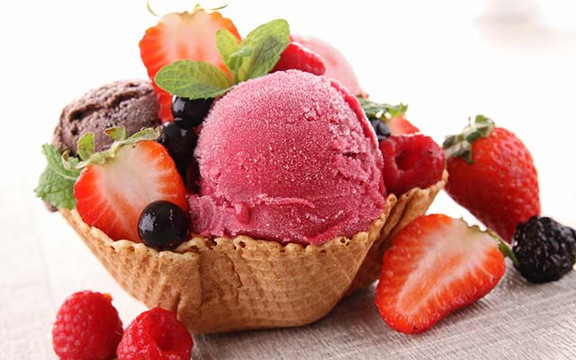Zamba Juice And Ice Cream - Thống Nhất