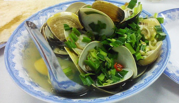 Tàu Hoa Hoa - Seafood Restaurant