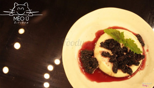 Panna cotta dâu tằm