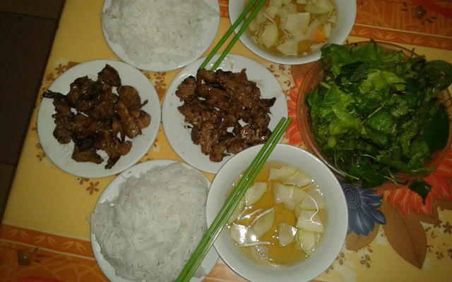 Vân Anh - Bún Chả