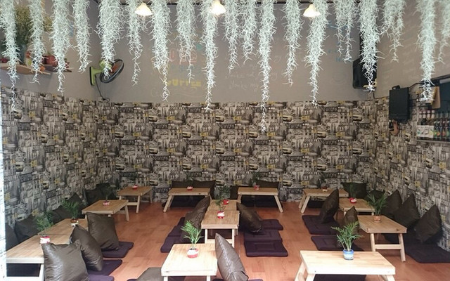 J.U.N.E Coffee & Tea