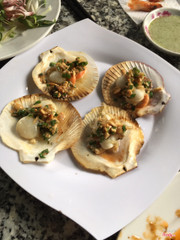 sò điệp nướng mỡ hành