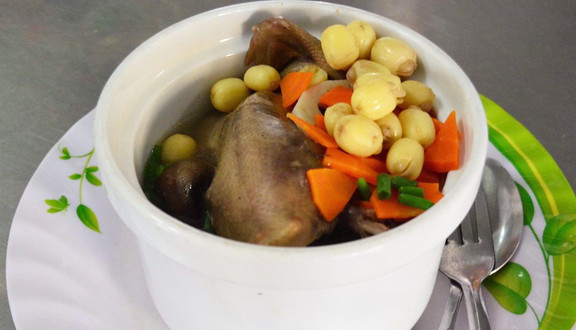 Gà Ác Ngũ Trảo - Yến Chưng & Bồ Câu