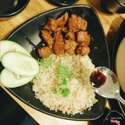 Cơm rang tỏi bò lúc lắc