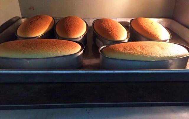 Mận Hương Bakery