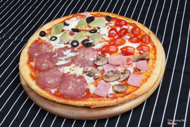 Các loại pizza ngon tuyệt mà thực khách có thể thưởng thức tại nhà hàng hoặc order mang về