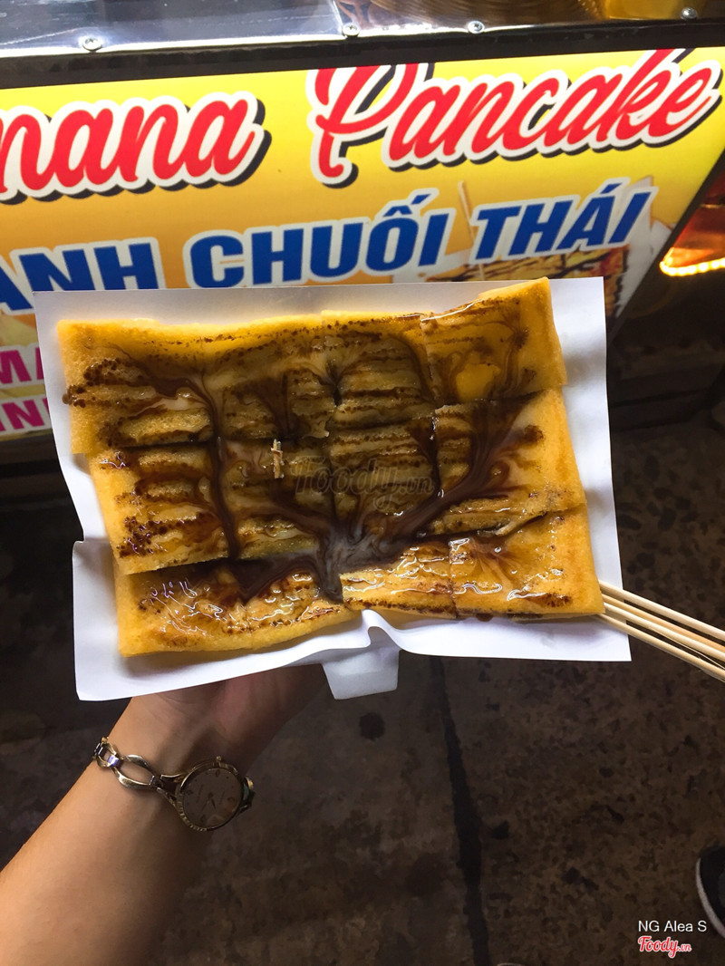 Bánh crepe chuối