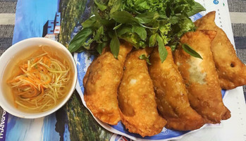 Bánh gối ngon .