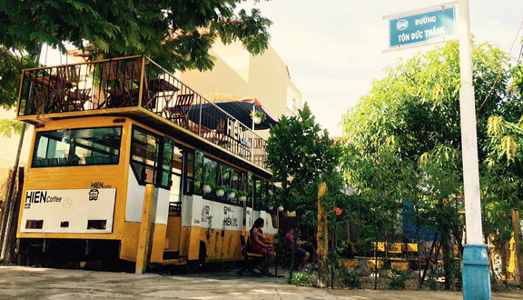 Hiền Coffee - Bus Coffee