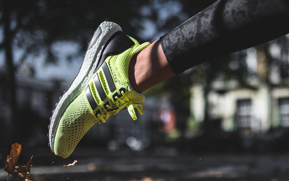Adidas - Aeon Bình Tân