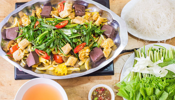 Lẩu Lòng Bò Việt