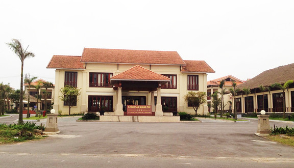 Quang Phú Hotel