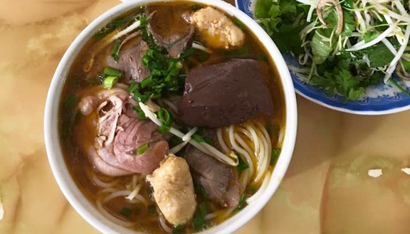 Bún Bò Huế Hương