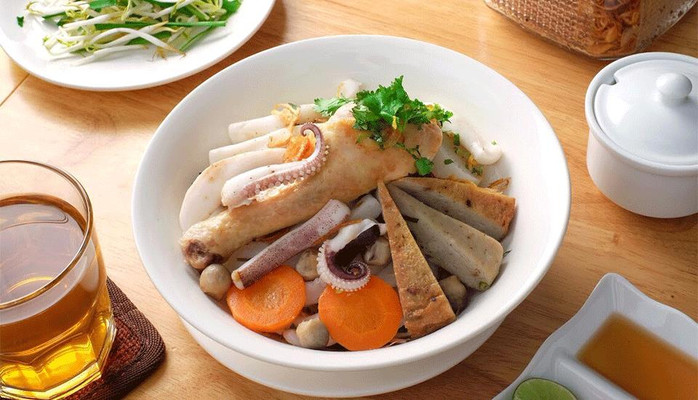 Cô Ba Hân - Bánh Canh Bột Xắt - Trương Văn Bang